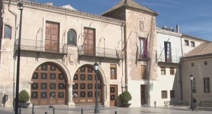 El Ayuntamiento de Yecla convoca oposiciones y becas
