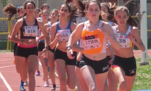 El atletismo yeclano alardea de cantera