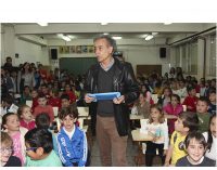 Los niños descubren el arte de Pedro Cano