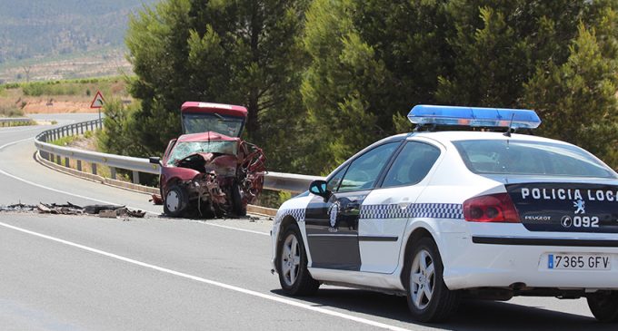 Una persona pierde la vida en un accidente de tráfico en la carretera de Yecla a Pinoso
