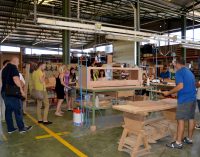 La producción industrial del mueble regional aumenta un 15,8% en el último año