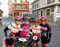 Las ciclistas toman Fuente Álamo