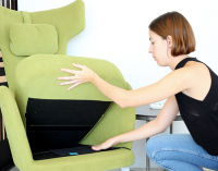 Cetem y Fama-Sofás presentan un sensor para ayudar a personas que viven solas