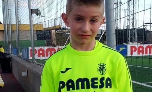 El pequeño Esteban, a prueba con el Villarreal