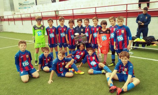 ¡El benjamín de la SDFB Yecla asciende a primera!