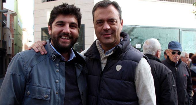 López Miras, el presidente que más tiempo pasa en Yecla