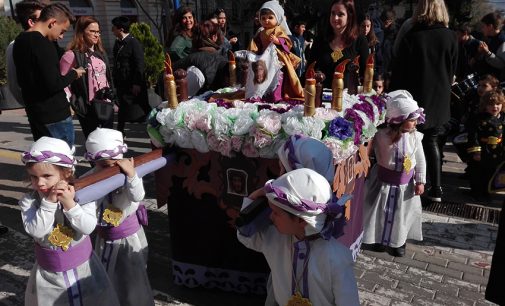 La procesión de “Las siete palabras” abre la Semana Santa de Yecla