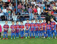 La cantera del Yeclano salta al terreno de juego