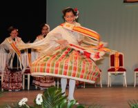 Cerca de un centenar de fotos de la proclamación de Reinas y Damas