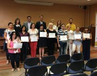Quince desempleados consiguen la formación en atención sociosanitaria