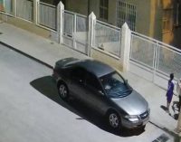 Detenido un exhibicionista que se masturbaba delante de menores