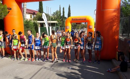 Fin de semana cargado de pruebas para los triatletas