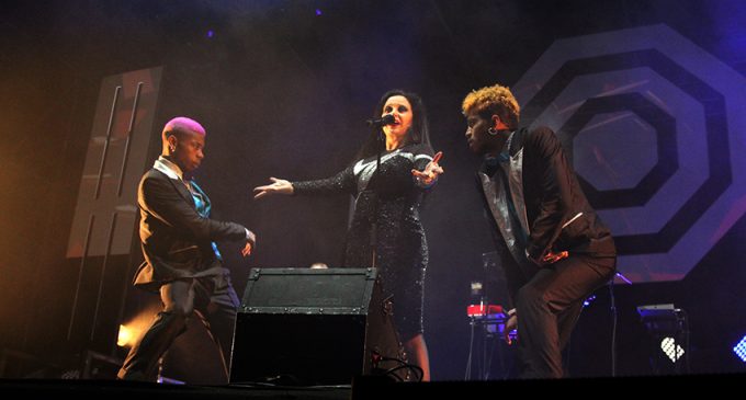 Fangoria llena el recinto ferial con un concierto trepidante