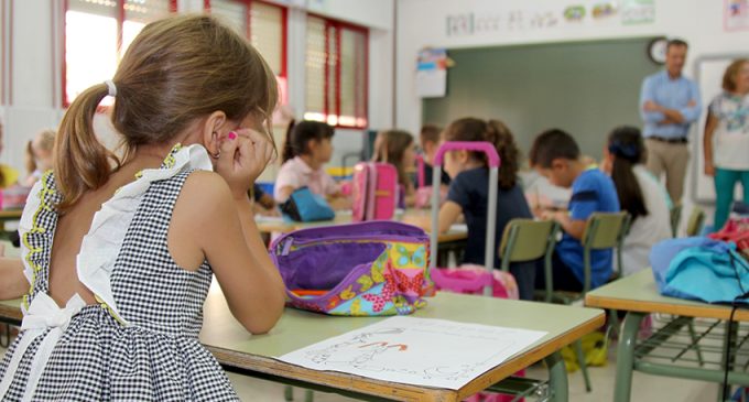 25 plazas de profesores no se han cubierto en el primer día de clases en Yecla